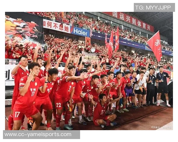 U23国足今晚身穿白色球衣迎战红色主队越南队全力争胜 U23国足今晚身穿白色球衣迎战红色主队越南队全力争胜