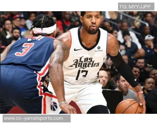 乔治下半场表现低迷仅得2分全场14分7板2助助球队乏力表现